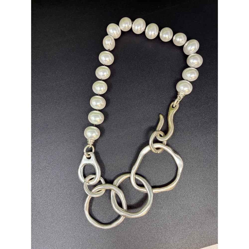 Vintage Statement Silver Link Chain Chunky Faux Baroque Pearl Necklace - Picture 4 of 6